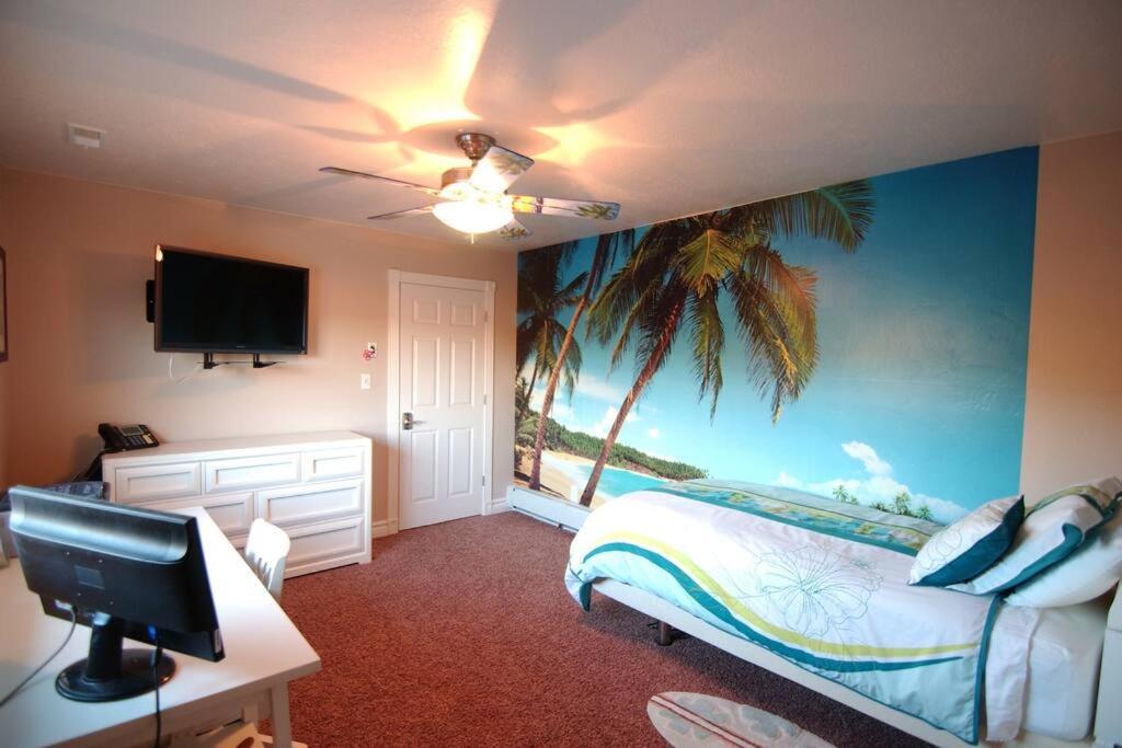 Tacit Shadow Resort Paradise Deluxe Suite, Gym, Coffee Bar, Hot-Tub, Free Laundry, Food Available Parowan ภายนอก รูปภาพ