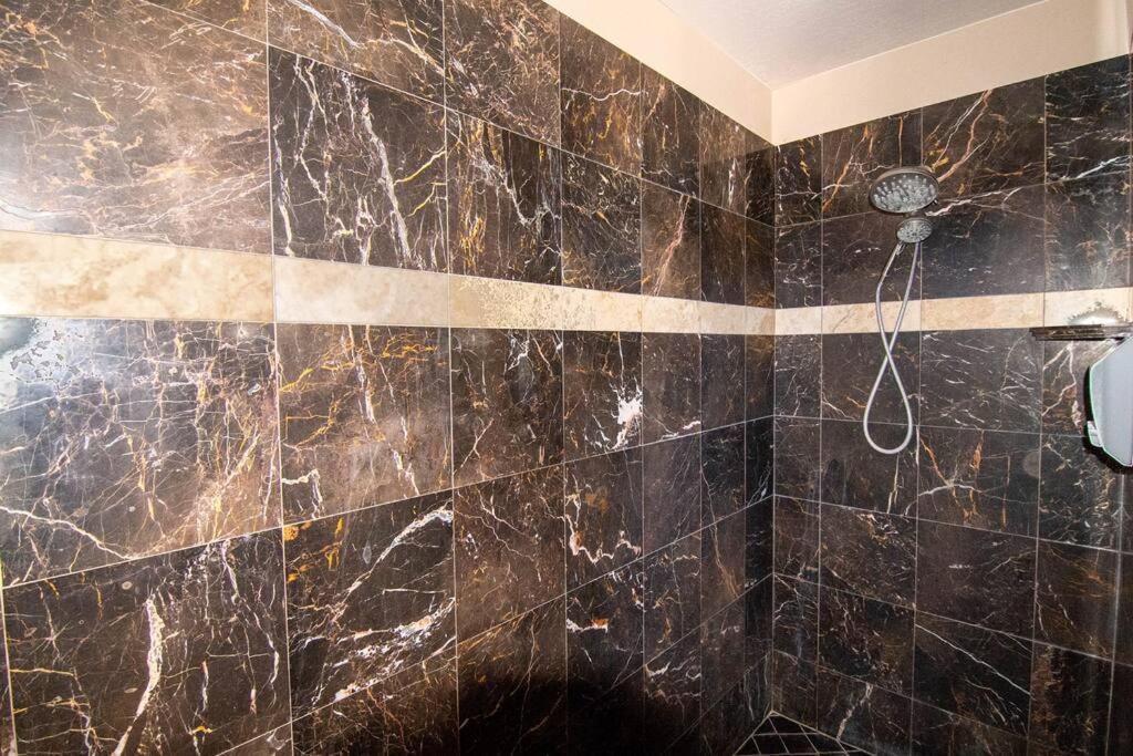 Tacit Shadow Resort Paradise Deluxe Suite, Gym, Coffee Bar, Hot-Tub, Free Laundry, Food Available Parowan ภายนอก รูปภาพ