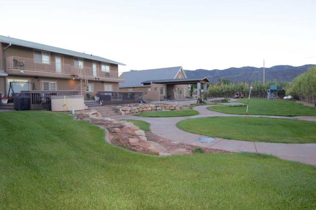 Tacit Shadow Resort Paradise Deluxe Suite, Gym, Coffee Bar, Hot-Tub, Free Laundry, Food Available Parowan ภายนอก รูปภาพ